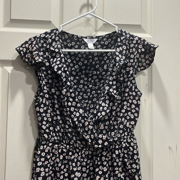 Women’s or Junior Floral Dress - Picture 3 of 5
